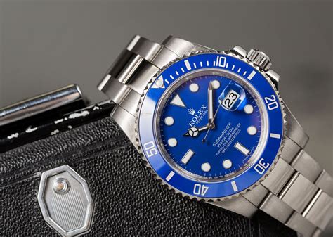 rolex submariner on woman wrist|rolex submariner 41mm thickness.